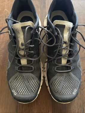 On Running women’s Athletic Shoes in Blue and Gray